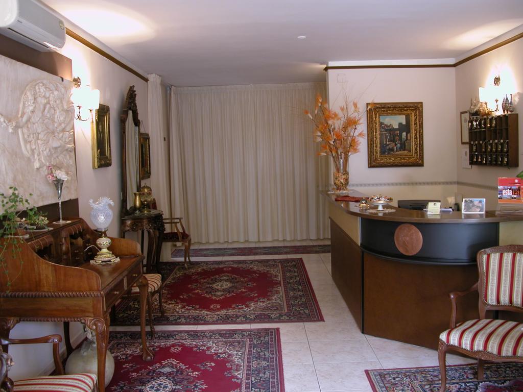 Hotel Canusium Canosa di Puglia Zewnętrze zdjęcie