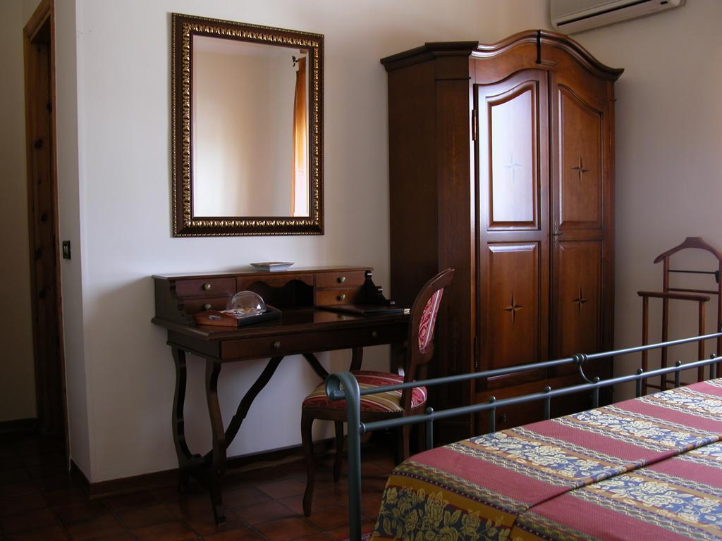 Hotel Canusium Canosa di Puglia Zewnętrze zdjęcie